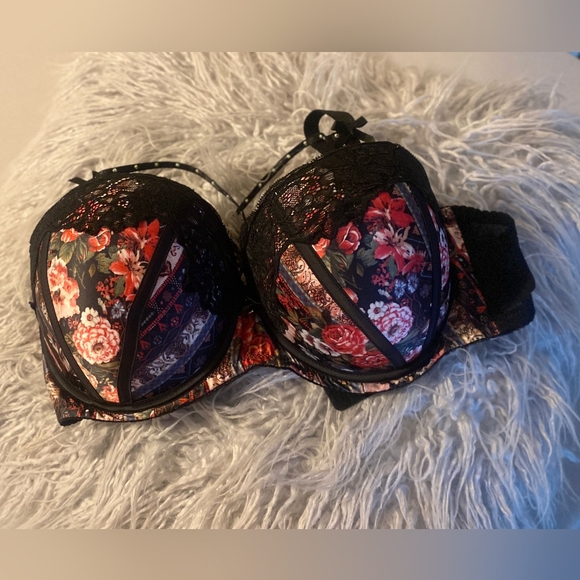 Push-UP Bras - Picture 5 of 16